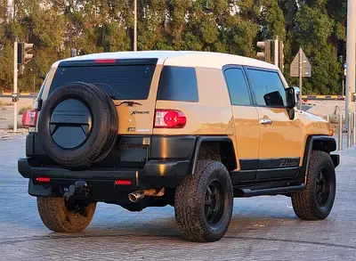 تويوتا اف جي كروزر 2013