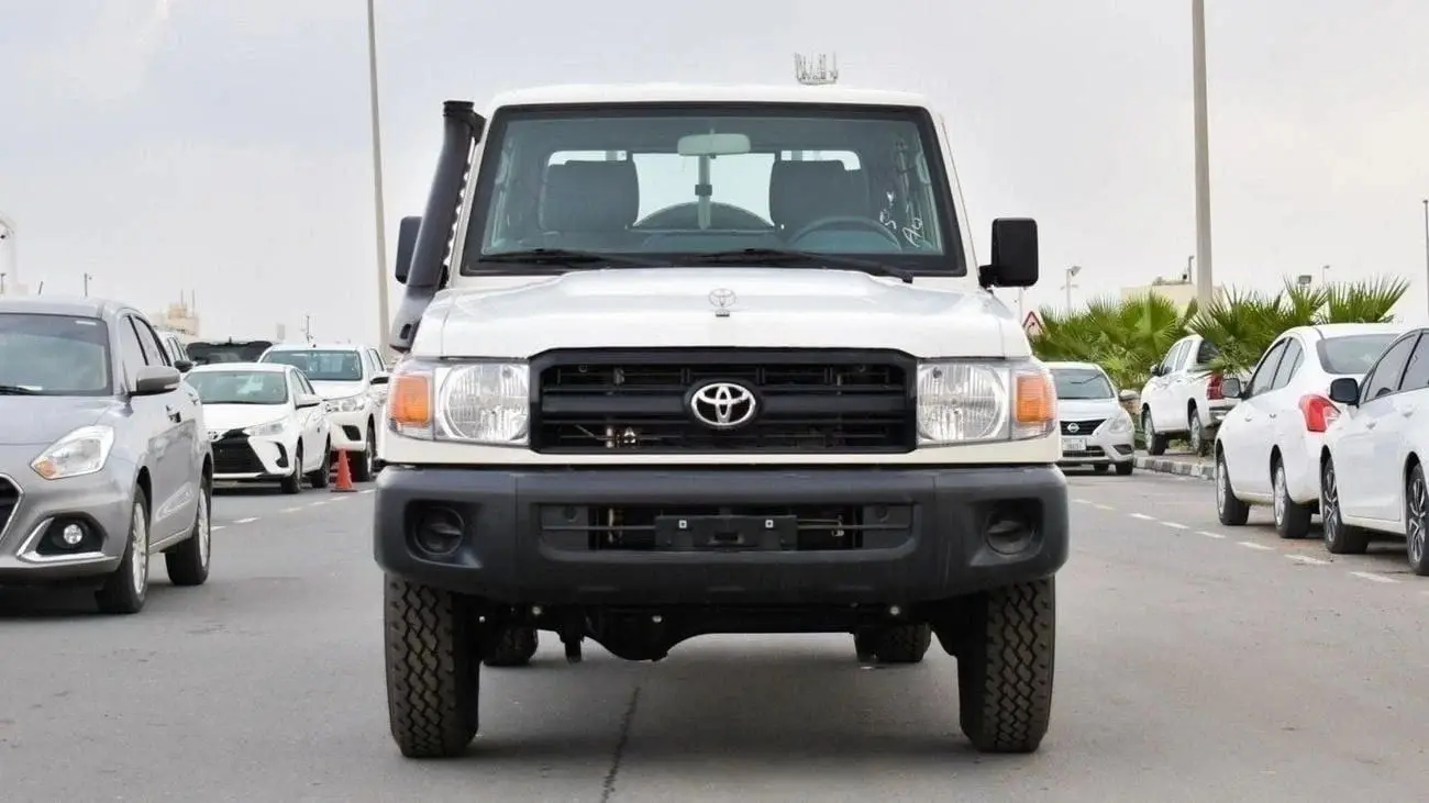 Toyota Land Cruiser Pick Up 2023 4.2L