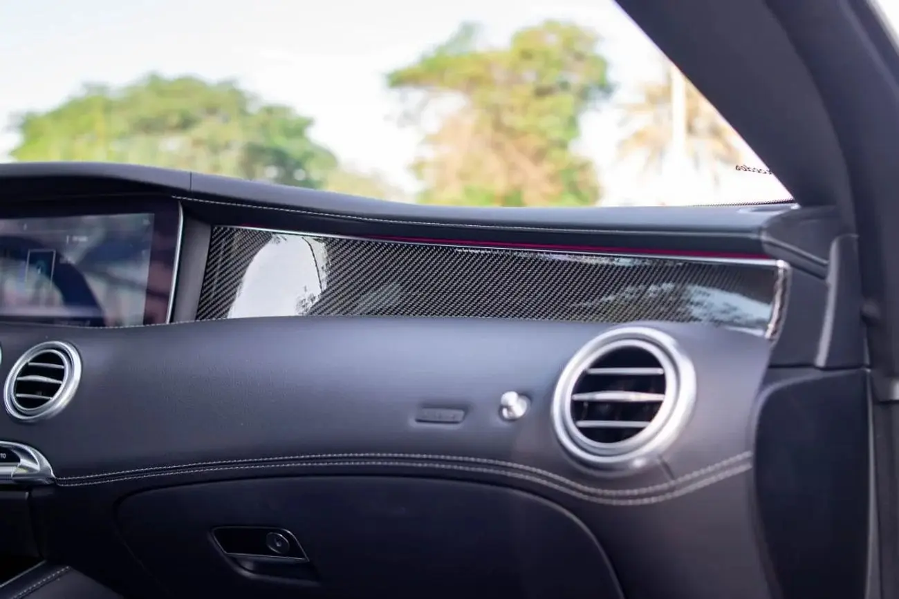 Mercedes Benz S Class Coupe AMG 2019 4L