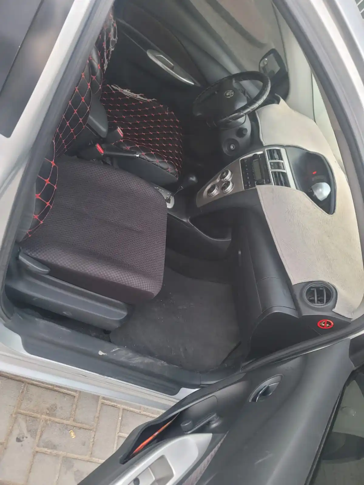 Toyota Yaris Sedan 2007 1.3L