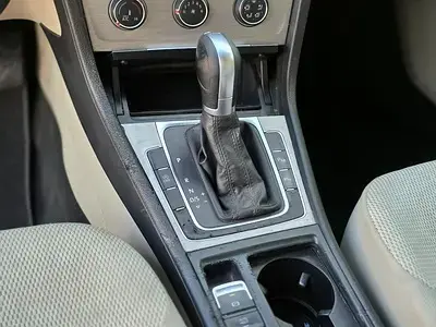 فولكس واجن جولف 2016 1.2L