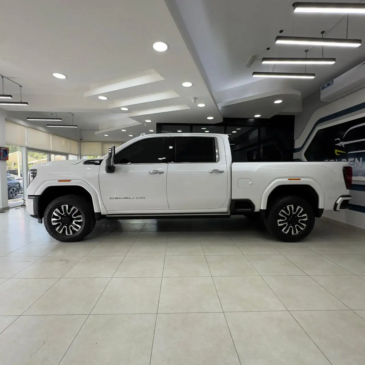 جي أم سي LD سييرا 2025 6.2L