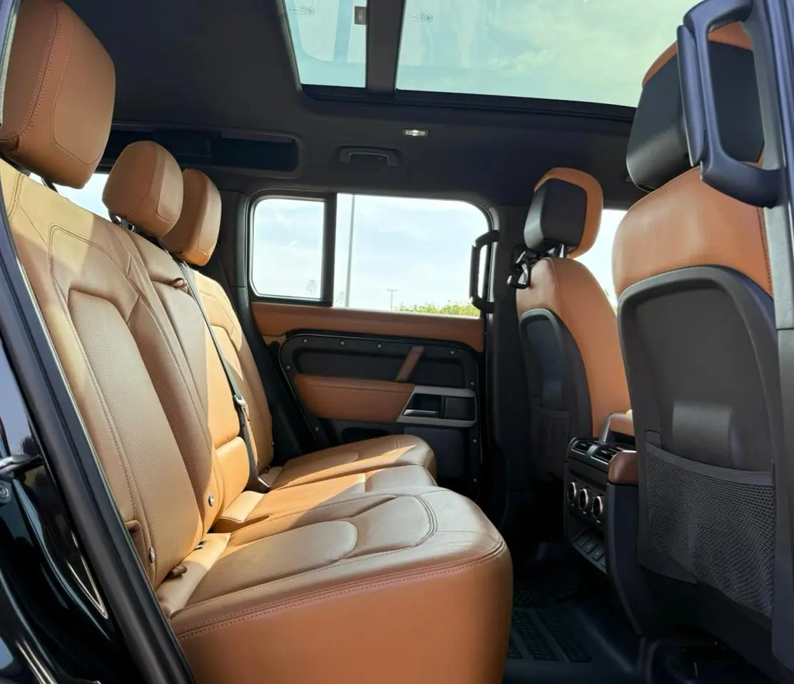 لاند روفر ديفندر 2023 3L