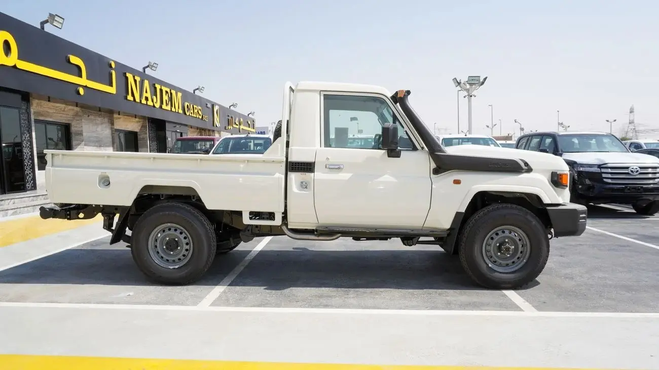 Toyota Land Cruiser Pick Up 2025 4L
