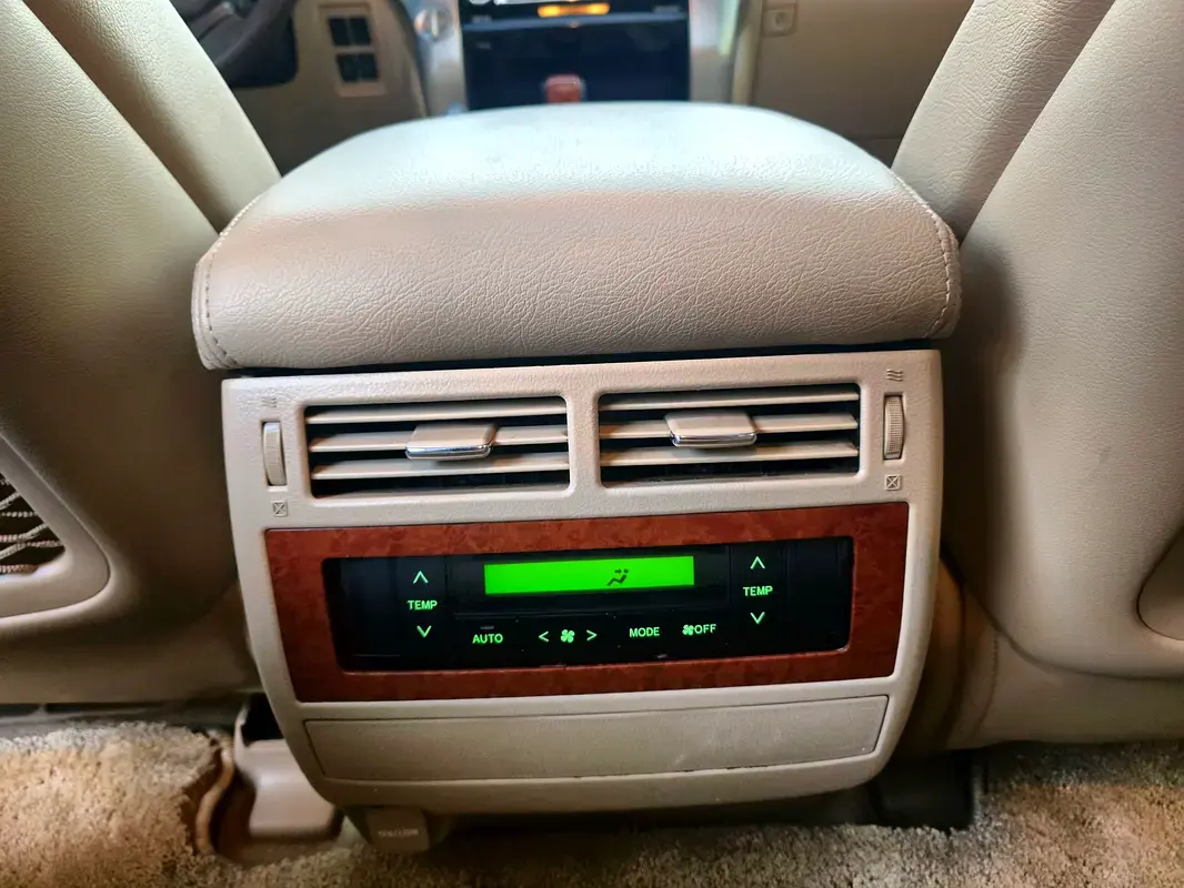 تويوتا لاند كروزر 2014