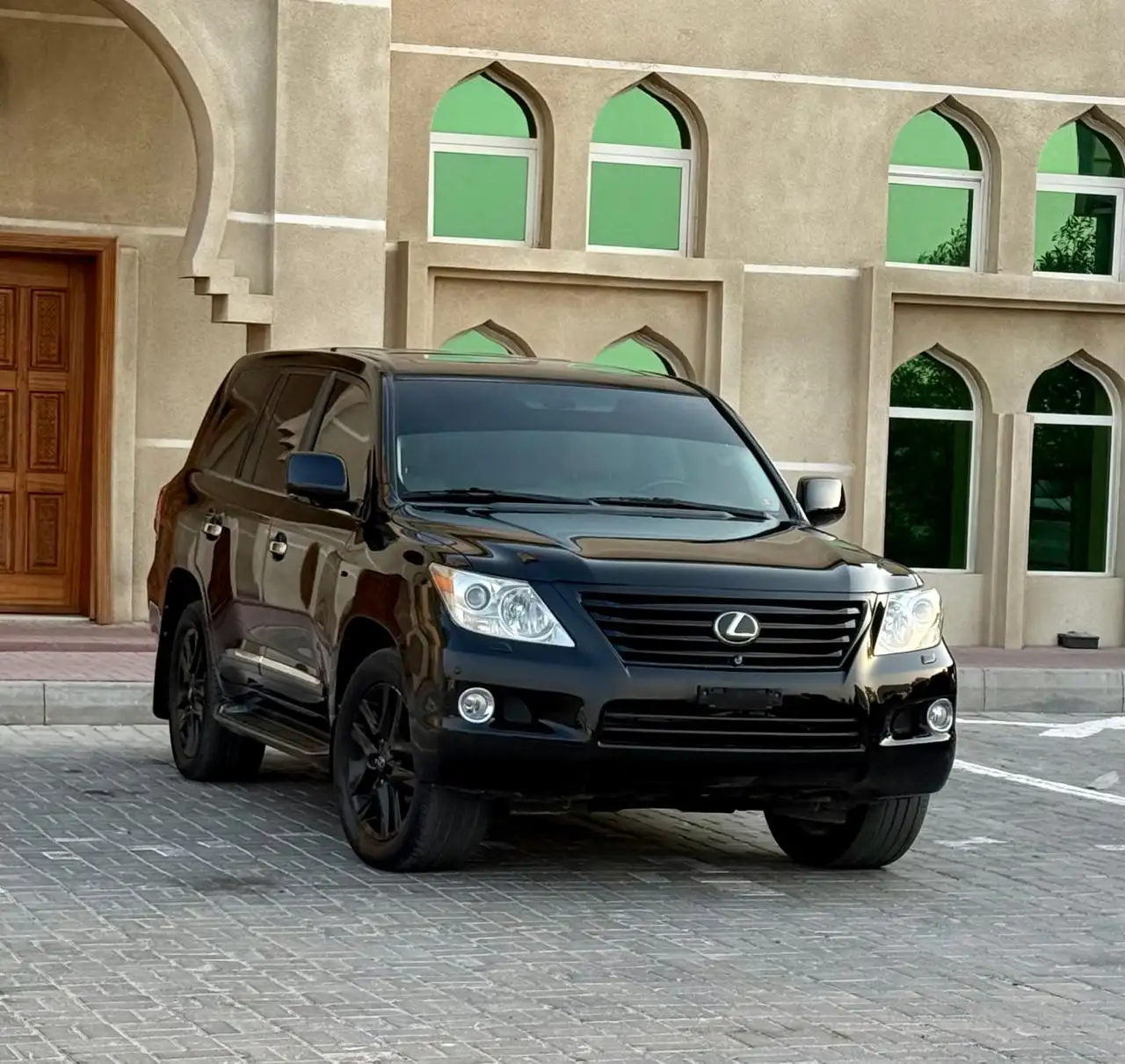 Lexus LX 2009
