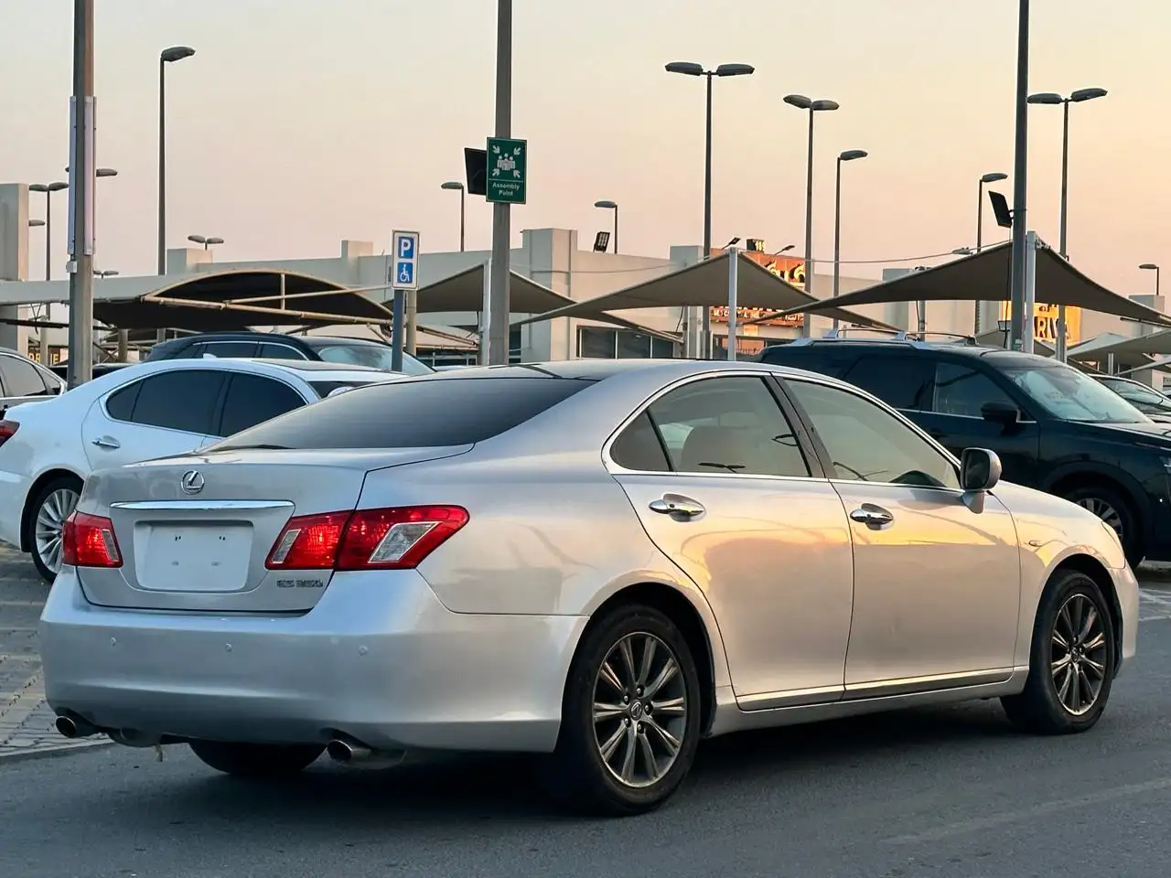 لكزس LS 2006