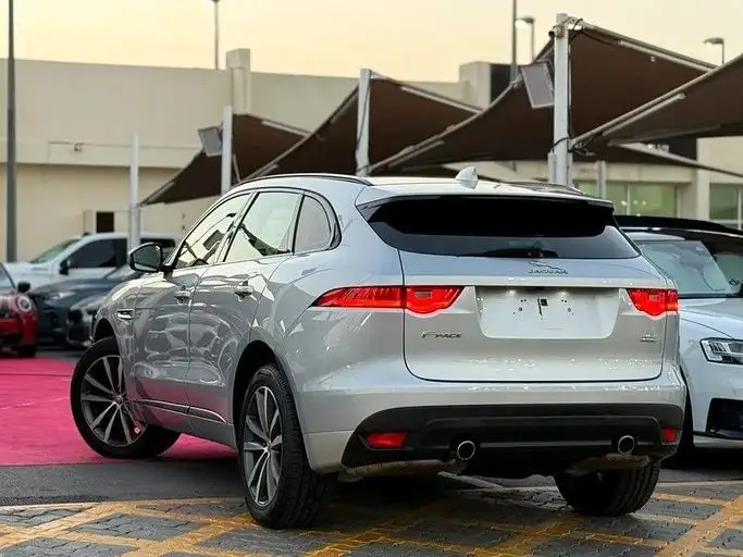جاكوار F Pace 2017 3L