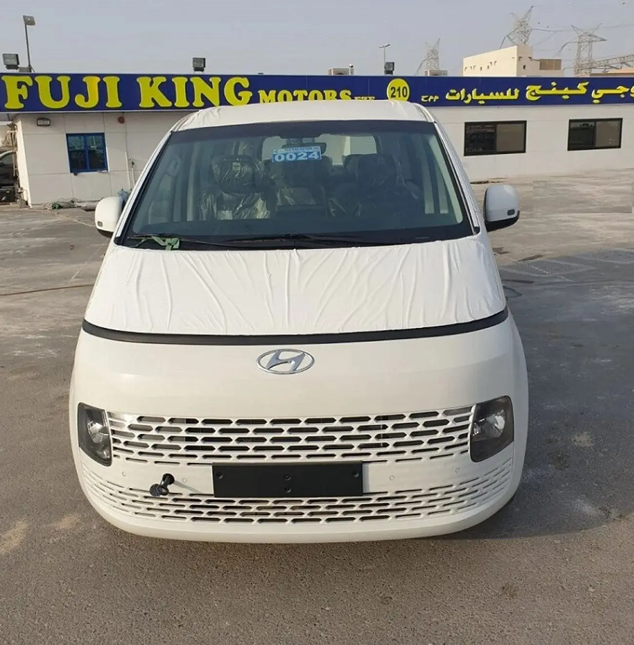 هيونداي ستاريا 2024 3.5L