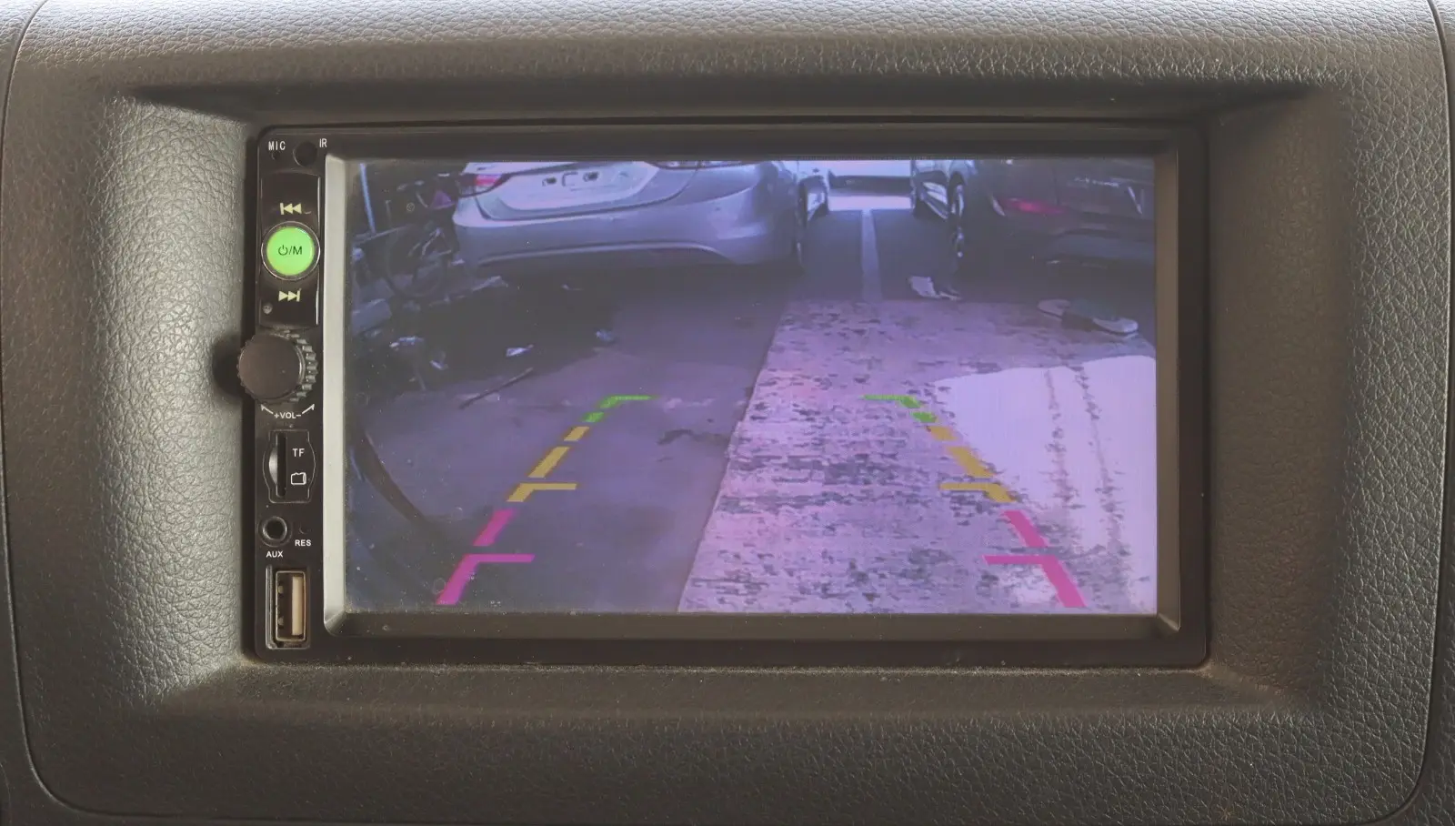 نيسان أورفان 2022 2.5L