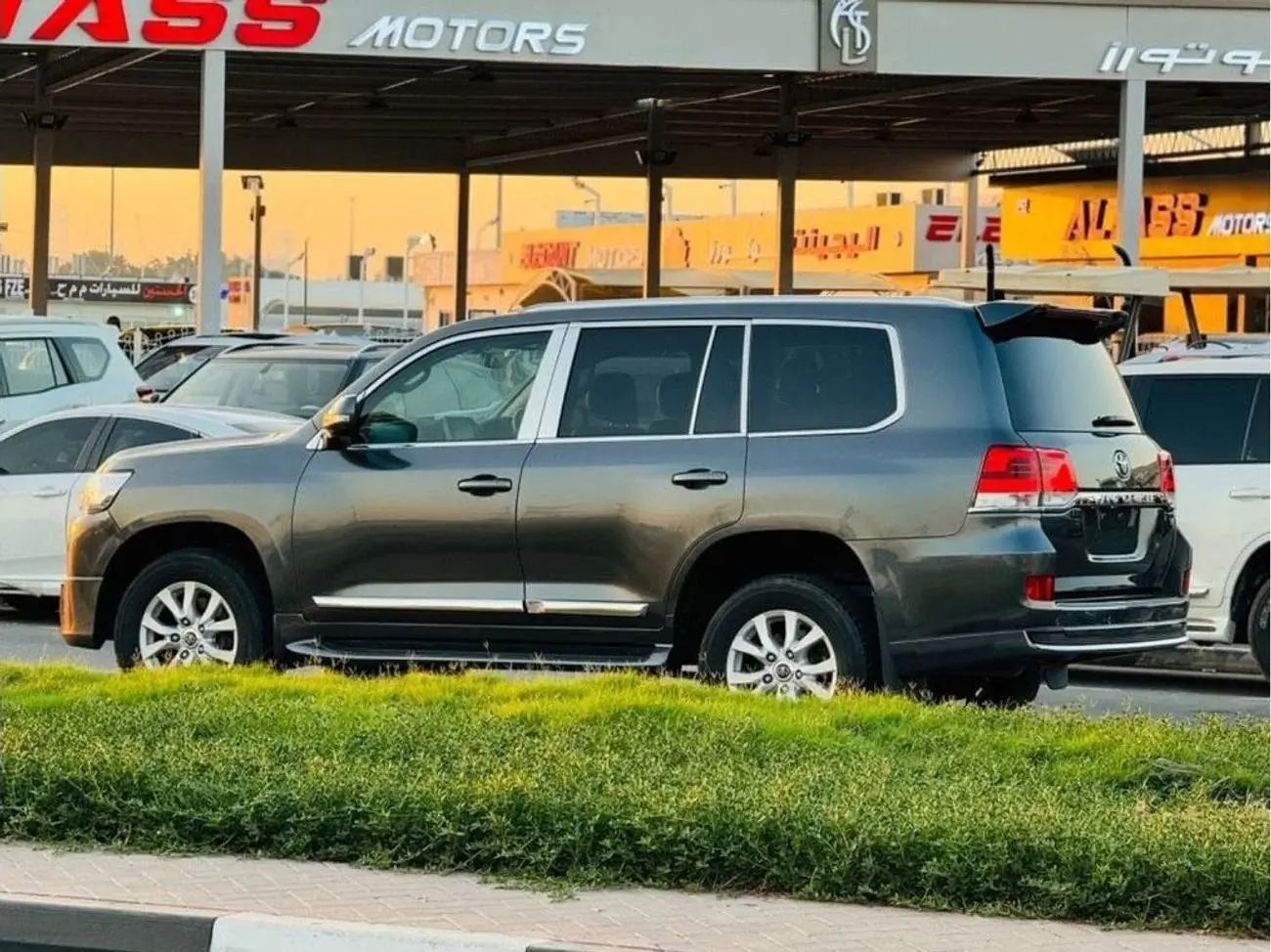 Toyota Land Cruiser 2020 3.3L