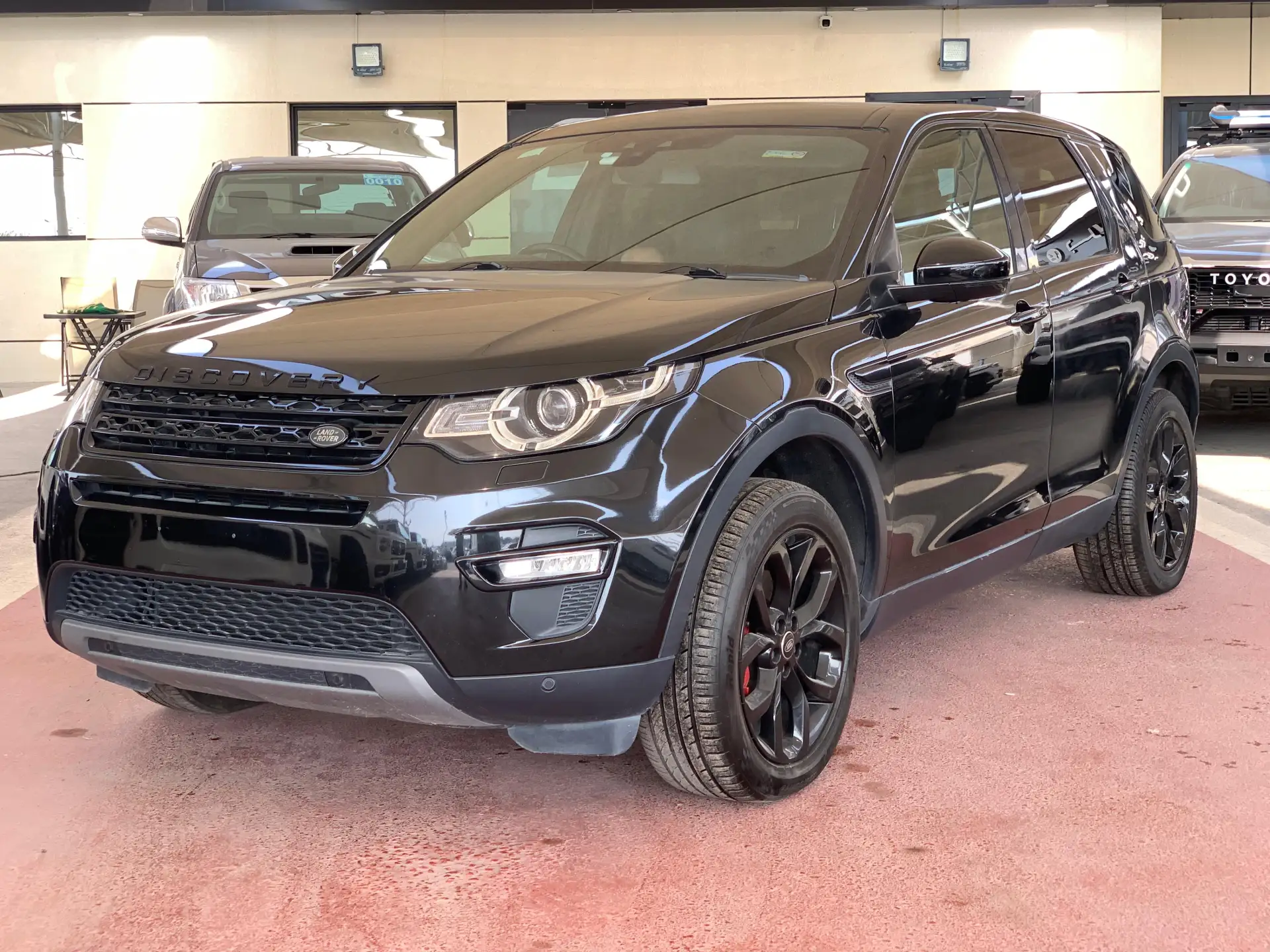 Land Rover Discovery 2016
