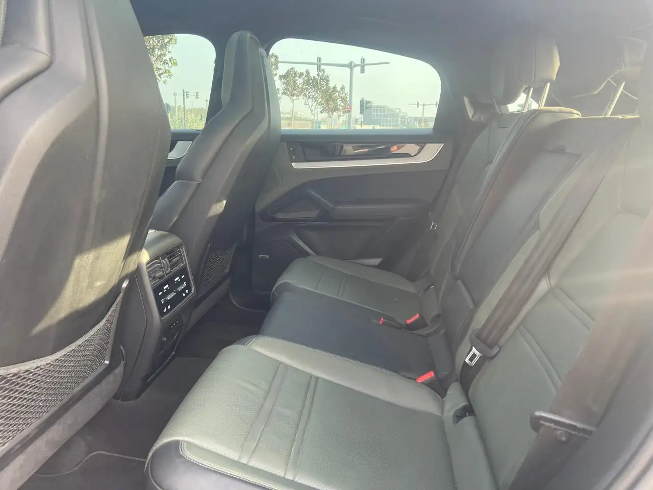 Porsche Cayenne 2024