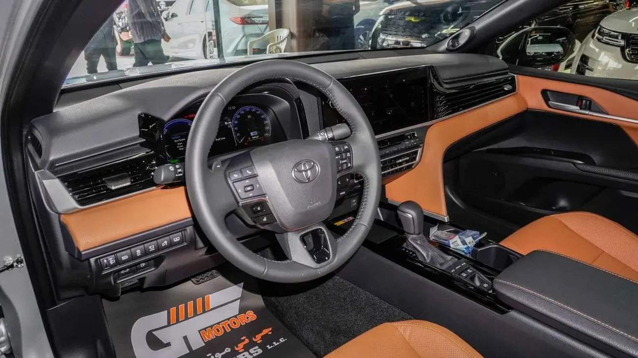 Toyota Camry HEV 2025 2.5L