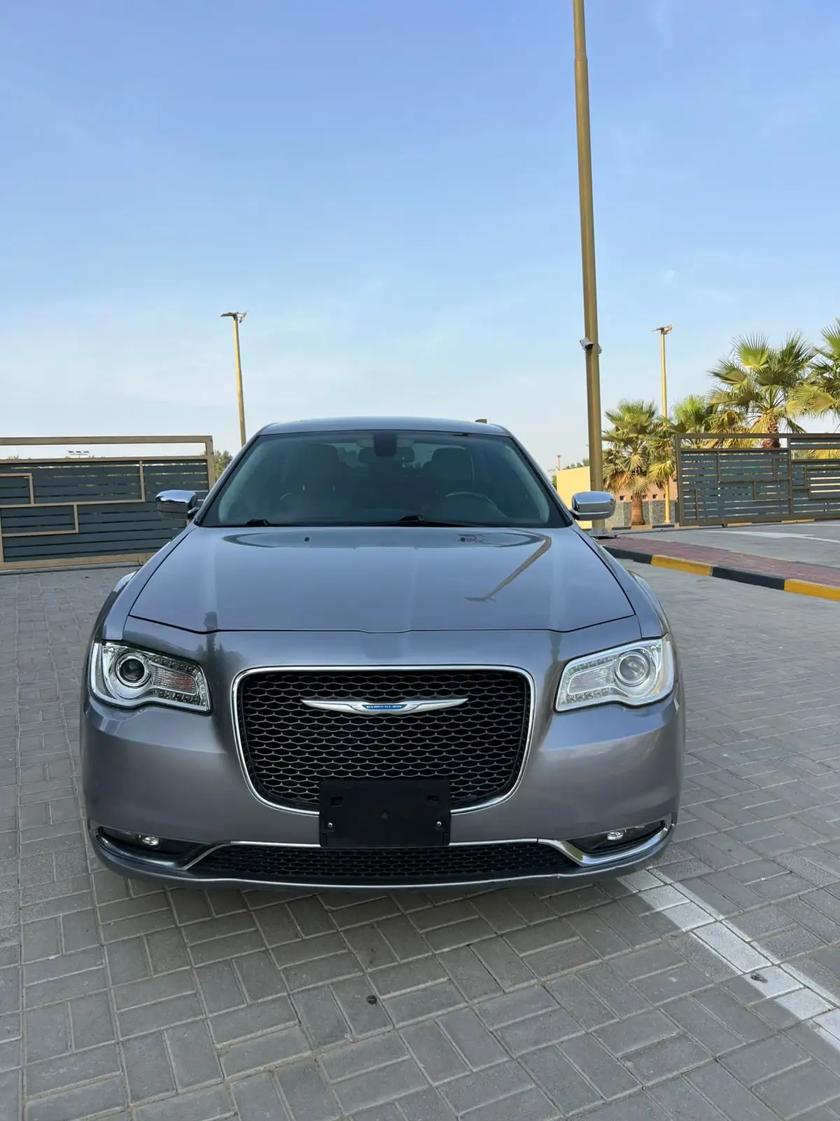 كرايسلر 300C 2017