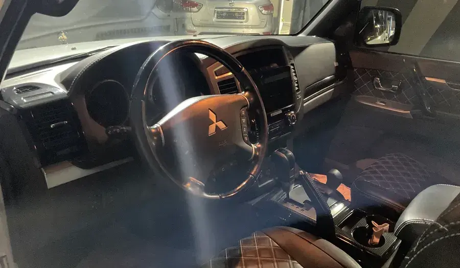 Mitsubishi Pajero 2020 3L