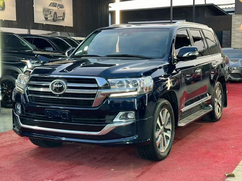 Toyota Land Cruiser 2019 5.7L