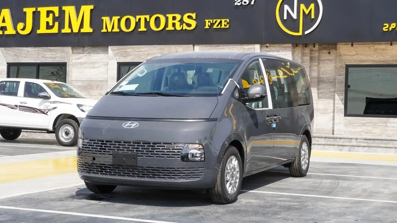Hyundai Staria 2025 3.5L