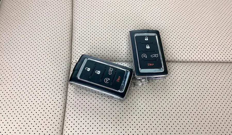 جيب جراند شيروكي 2023