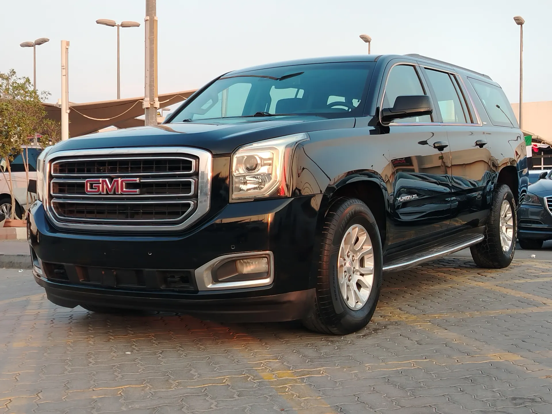 GMC Yukon 2018 5300L