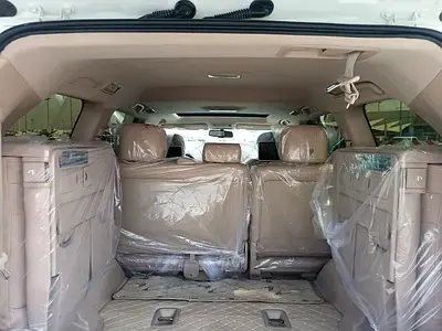 تويوتا لاند كروزر 2010