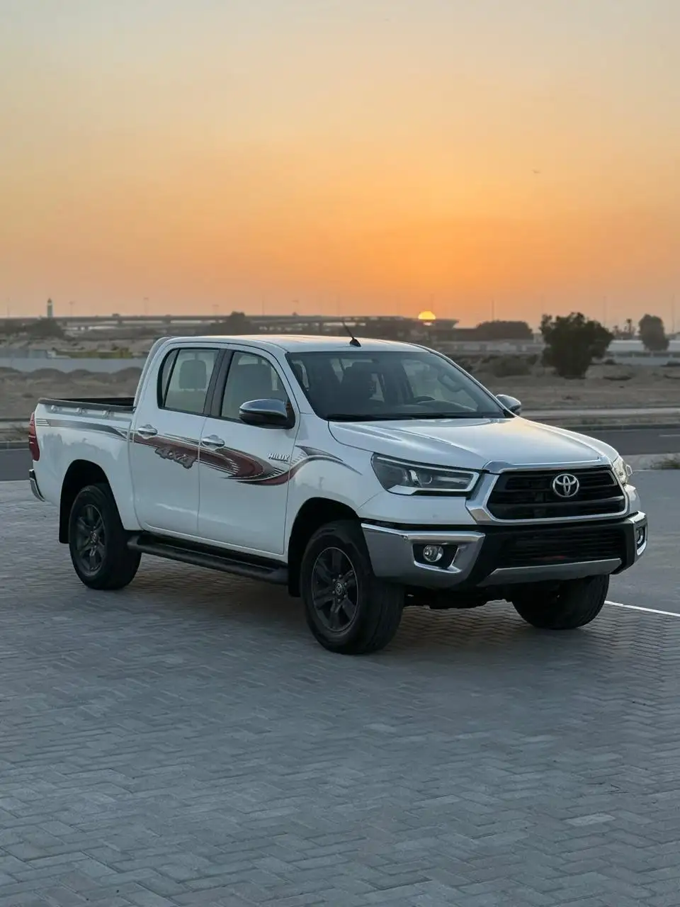 تويوتا هيلوكس 2021 2.4L