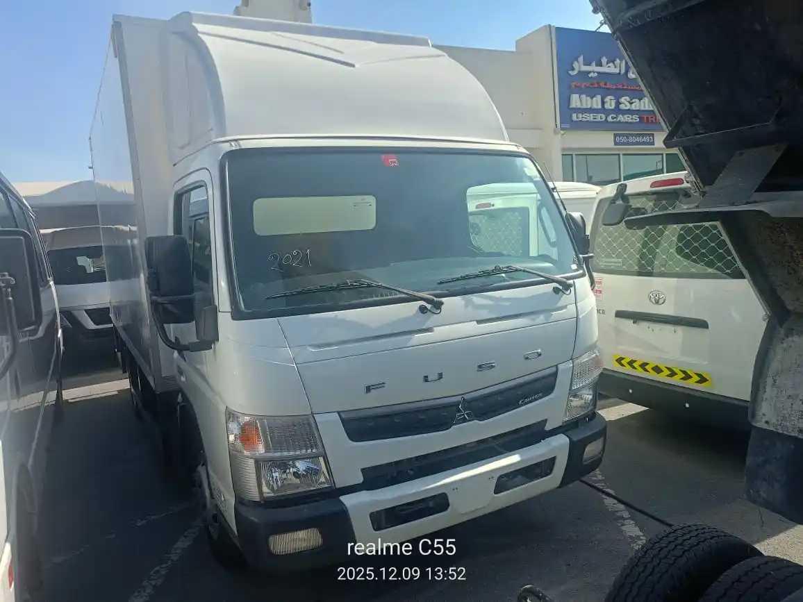 Mitsubishi Canter 2021