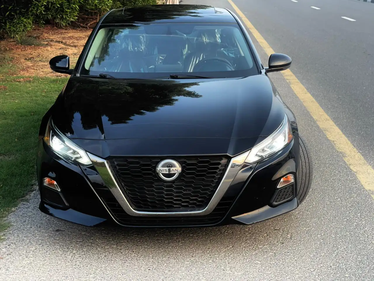 Nissan Altima 2019