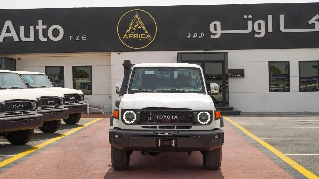 Toyota Land Cruiser 70 2025 4L