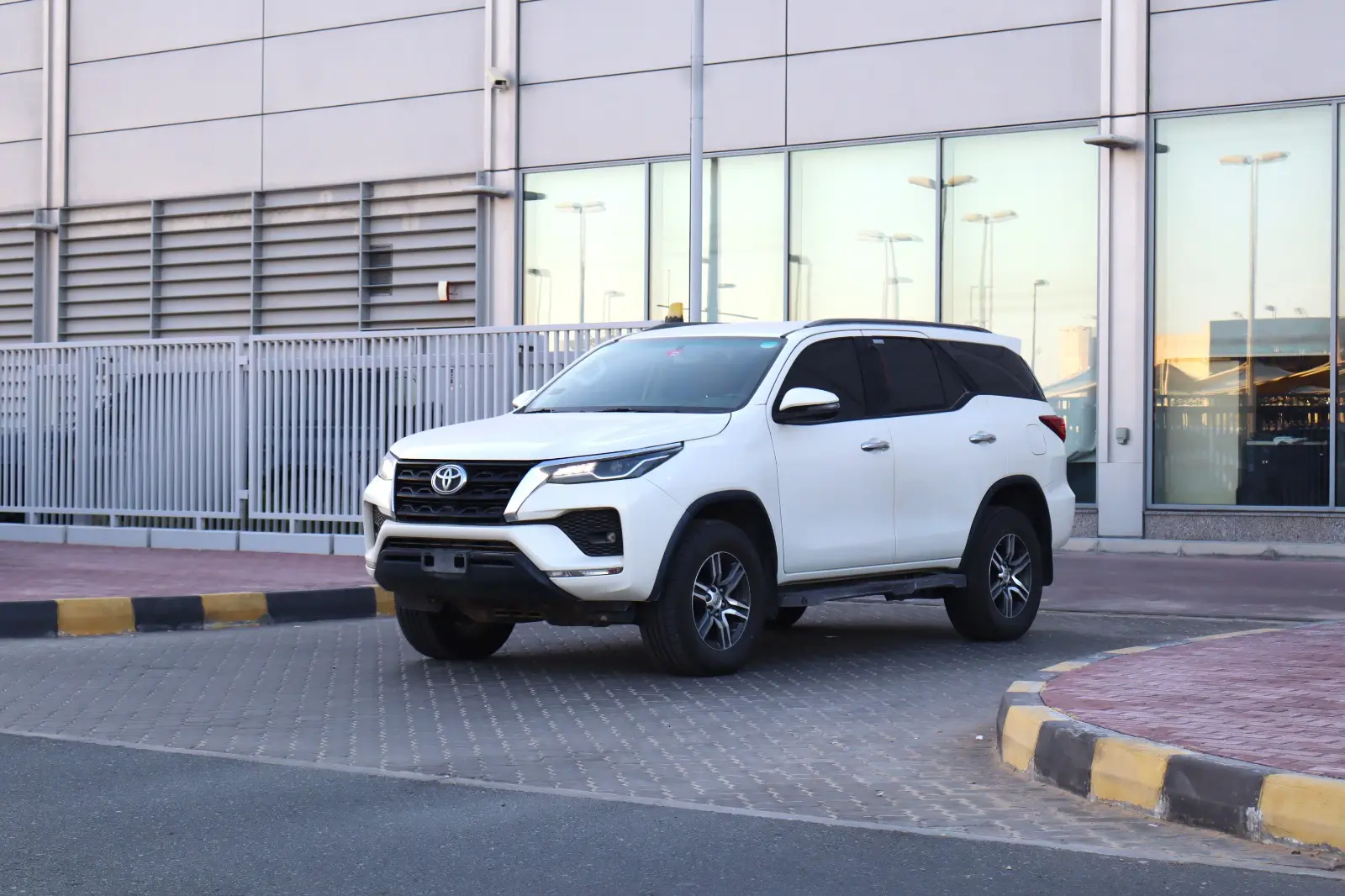 Toyota Fortuner 2021 2L