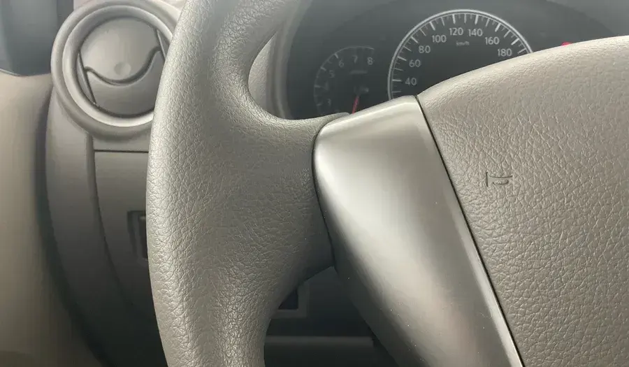 نيسان صني 2023 undefinedL