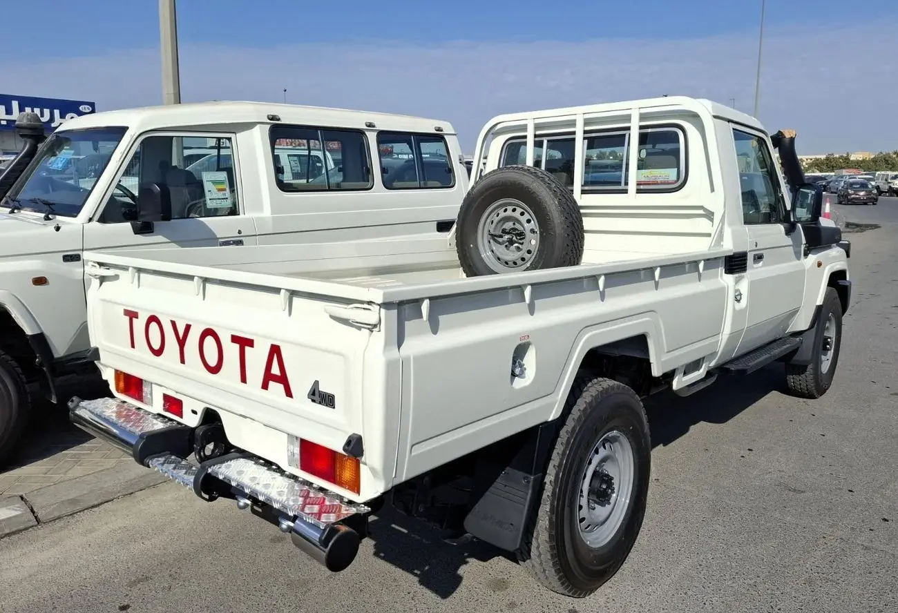 Toyota Land Cruiser Pick Up 2025 2.8L