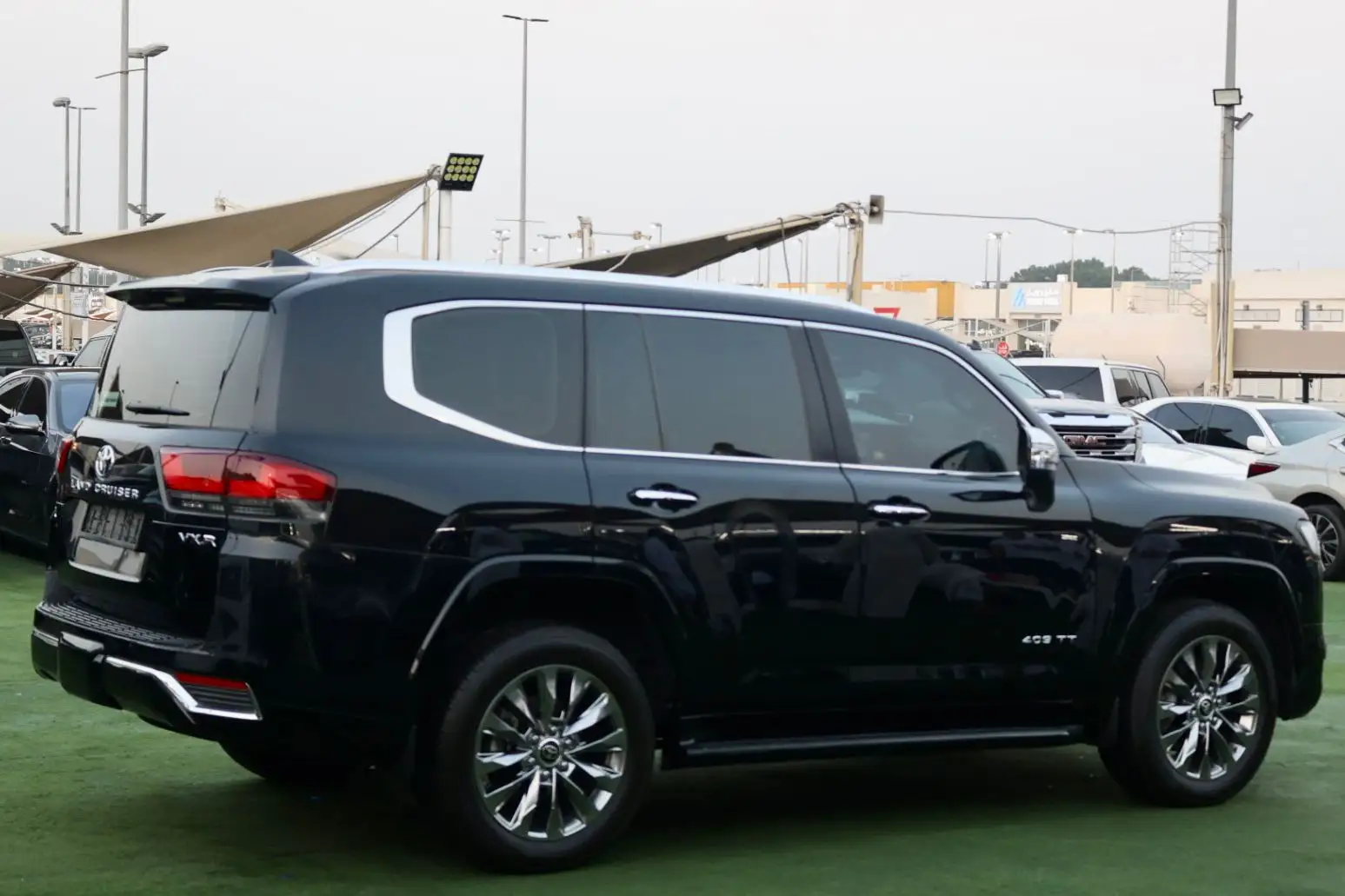 تويوتا لاند كروزر 2023