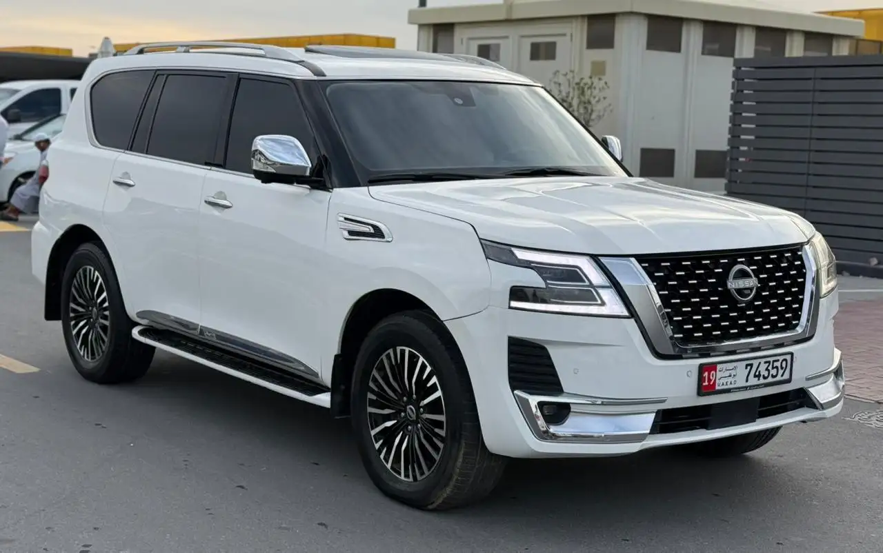 Nissan Patrol 2015 5.6L