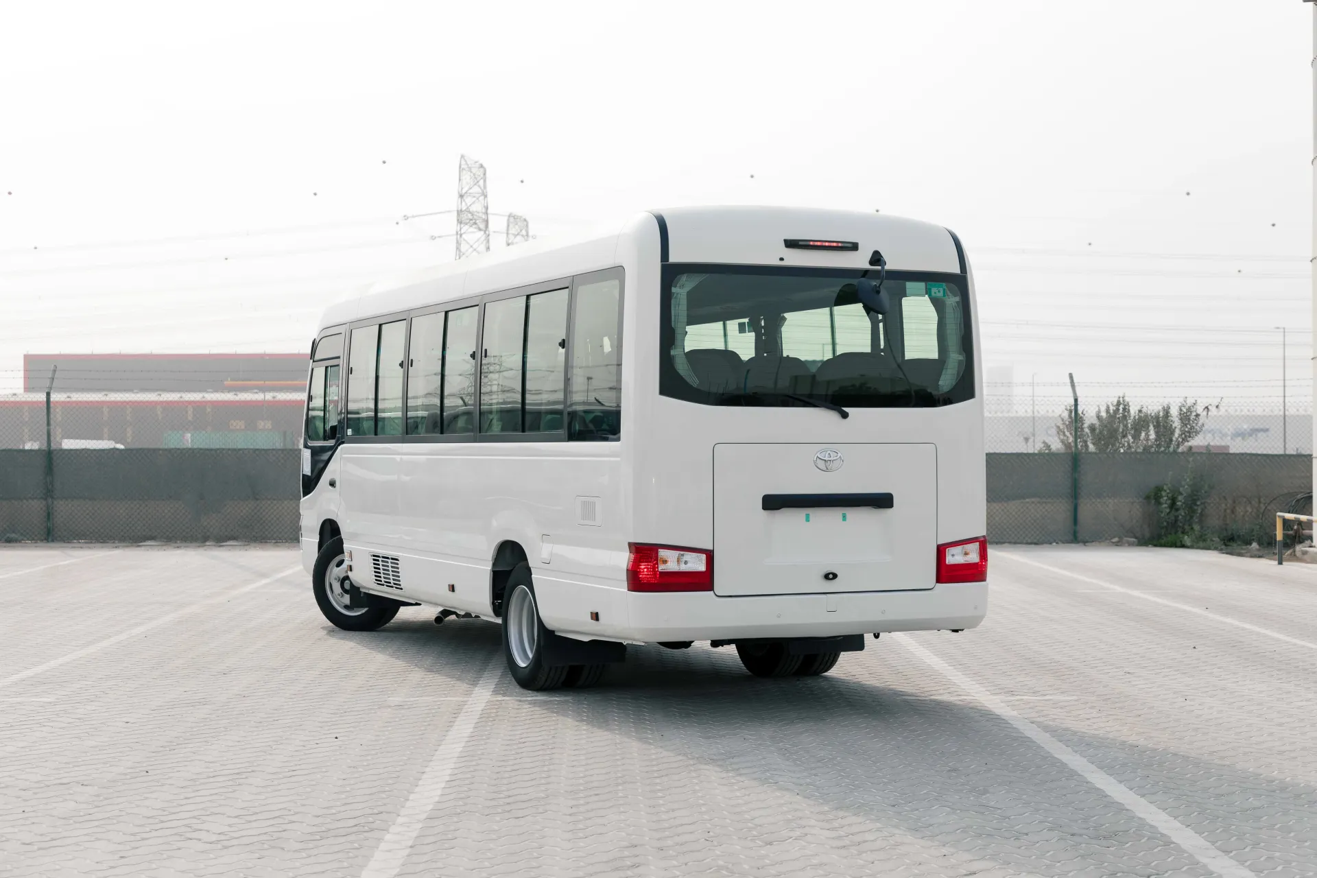 Toyota Coaster 2025 2.8L