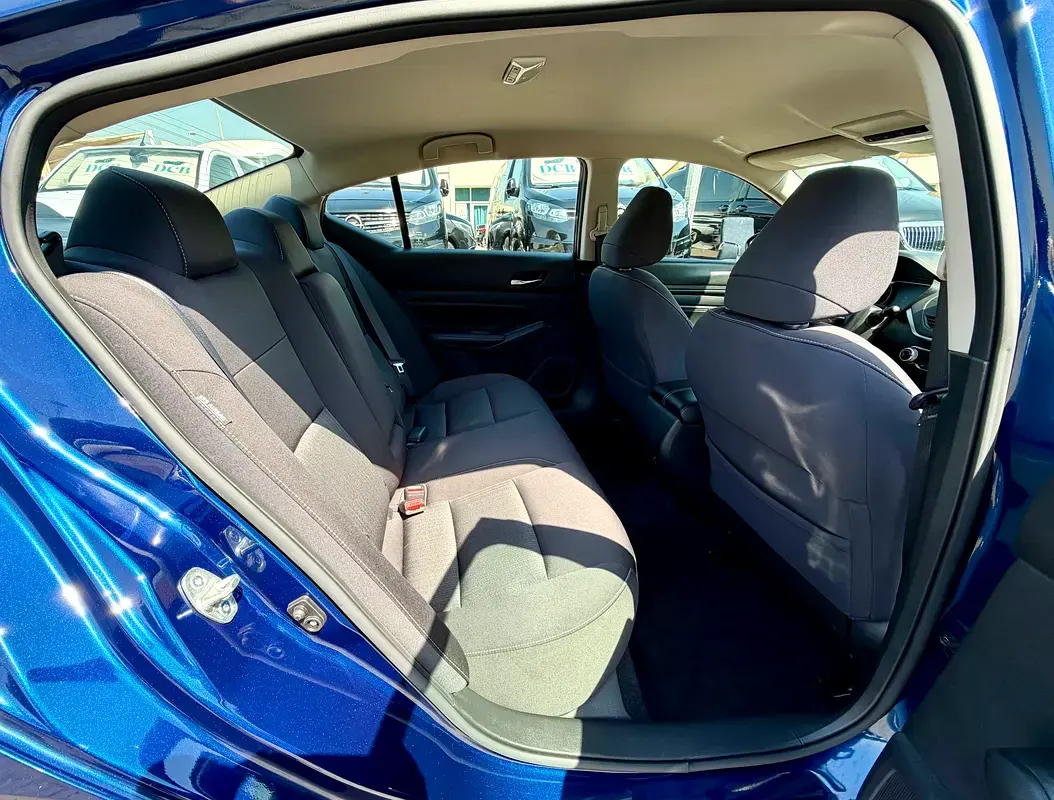 Nissan Altima 2020