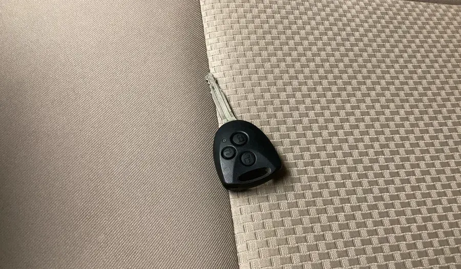 تويوتا يارس سيدان 2024 1.5L