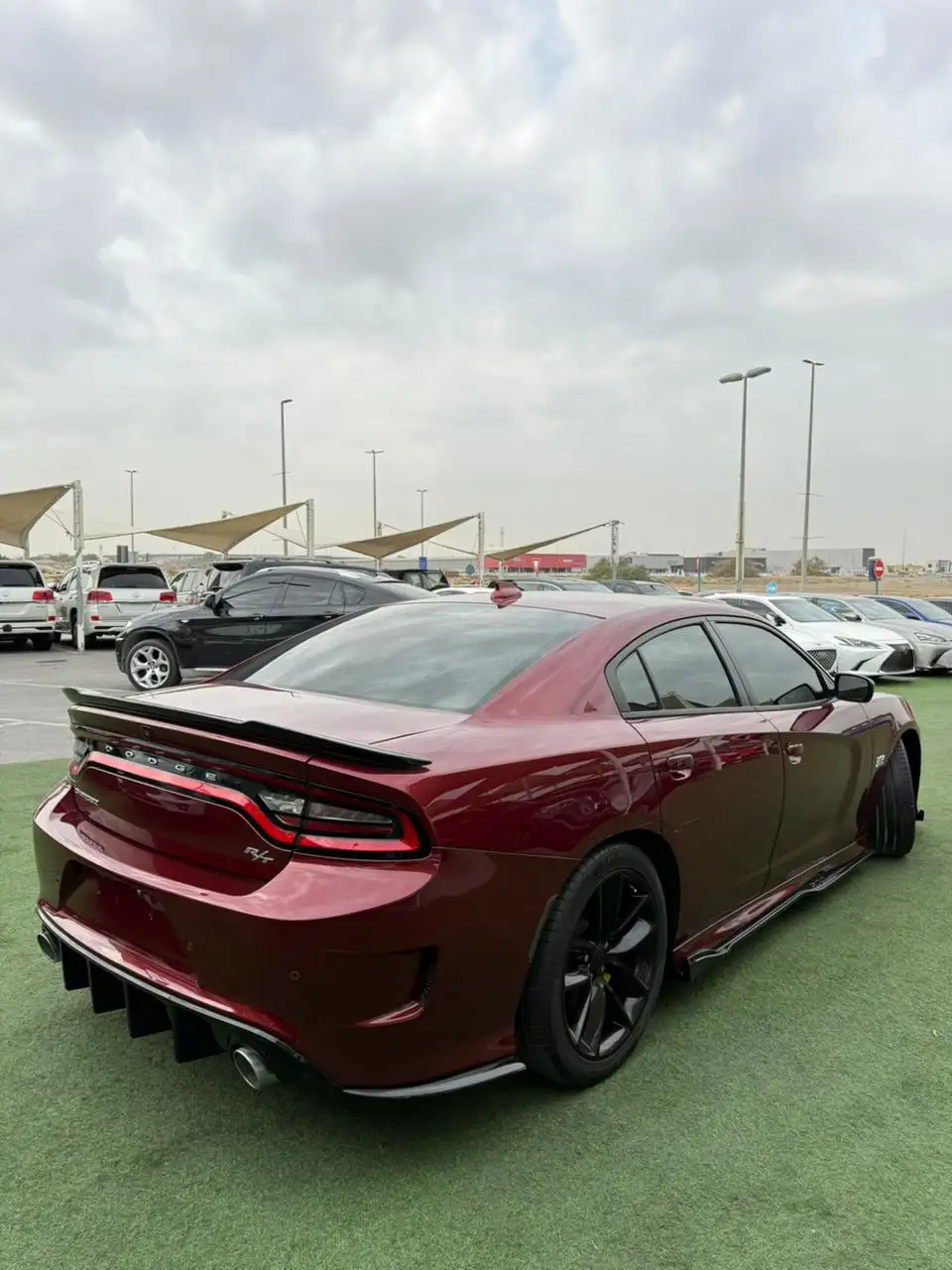 دودج تشارجر 2018