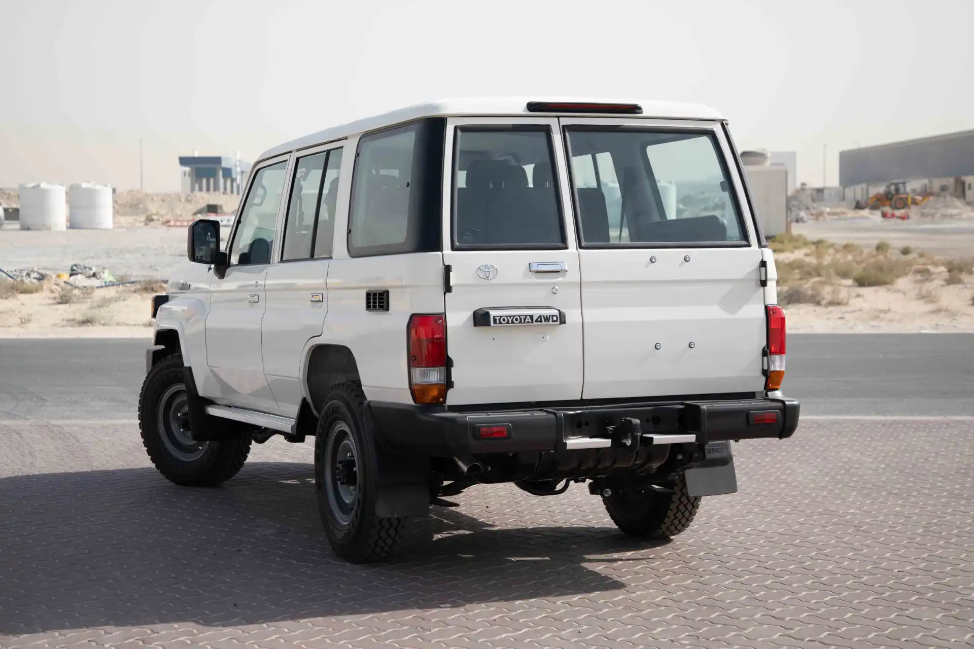 Land Cruiser Hardtop 2025 4.2L