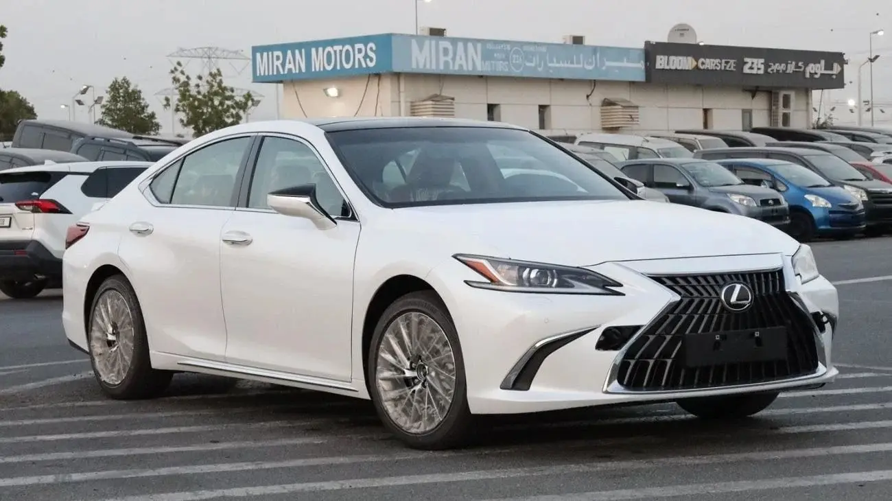 Lexus ES 2025 3.5L