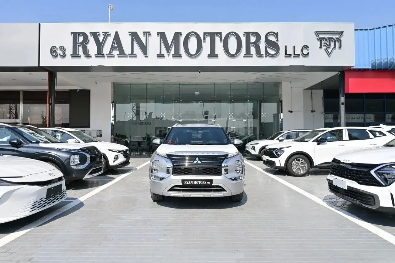ميتسوبيشي آوتلاندر 2025 2.5L