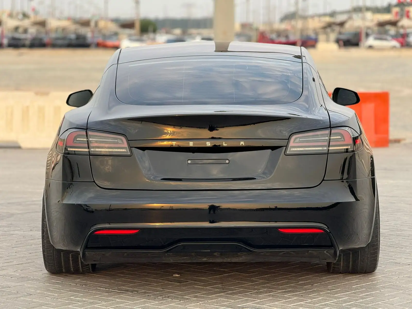 Tesla Model S 2023