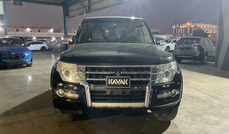 Mitsubishi Pajero 2016