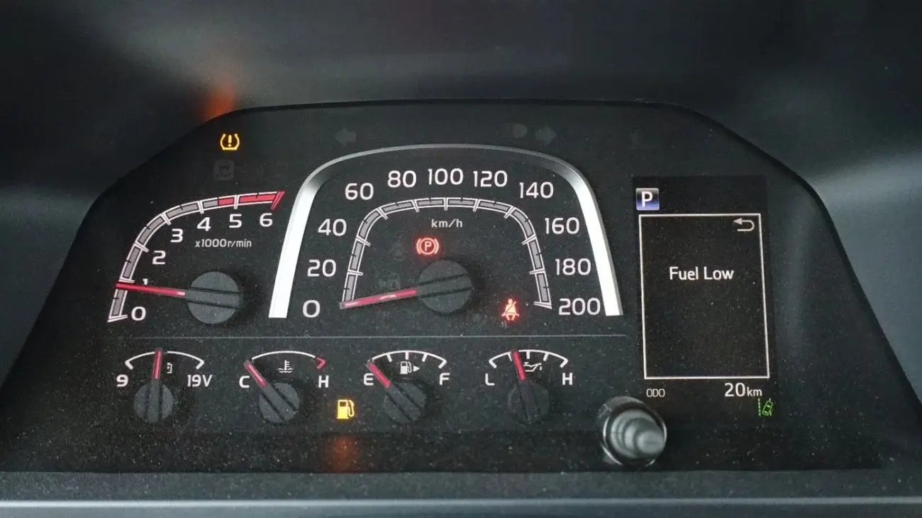 Toyota Land Cruiser 70 2025 2.8L