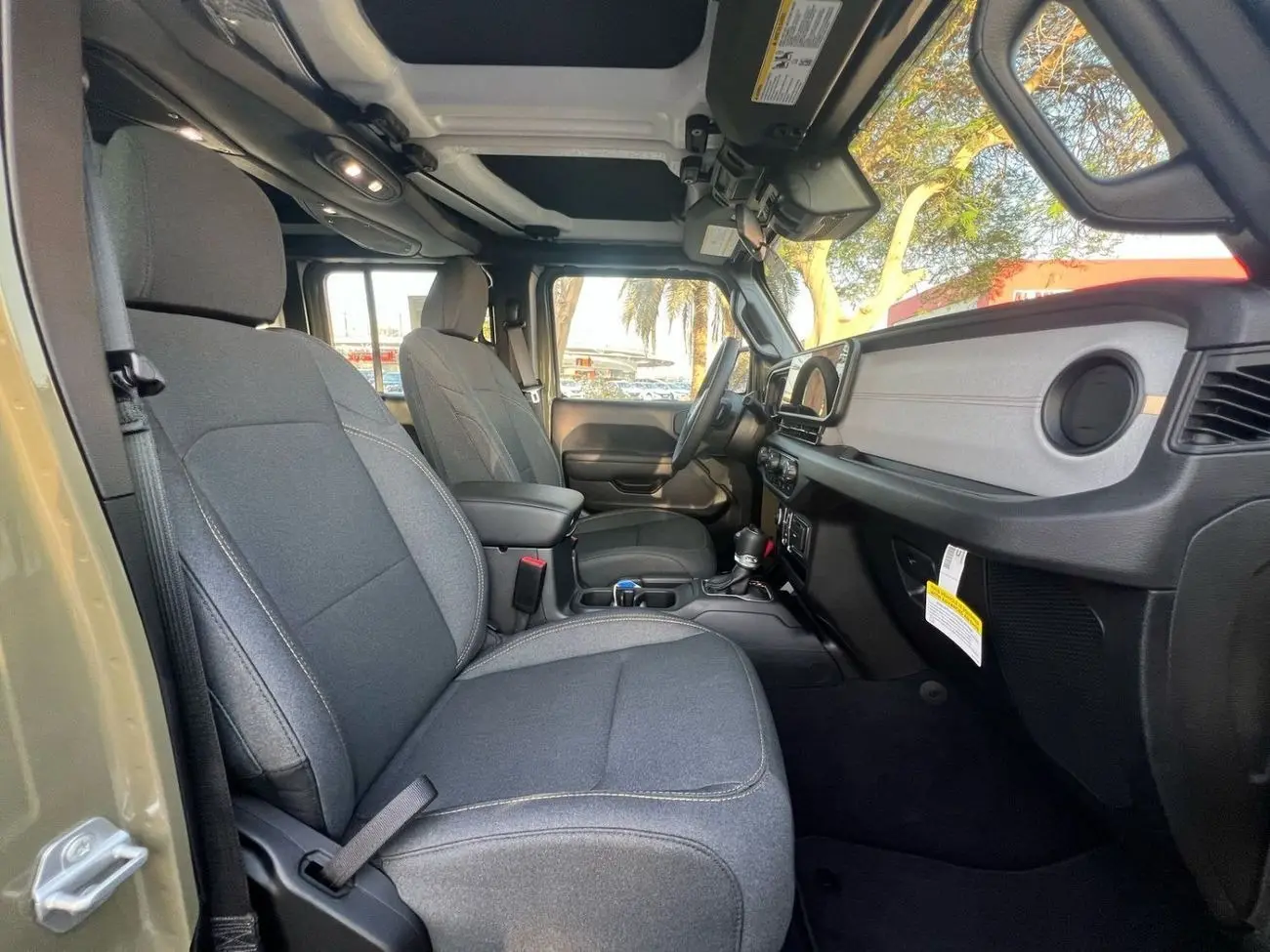 جيب رانجلر 2025 2L