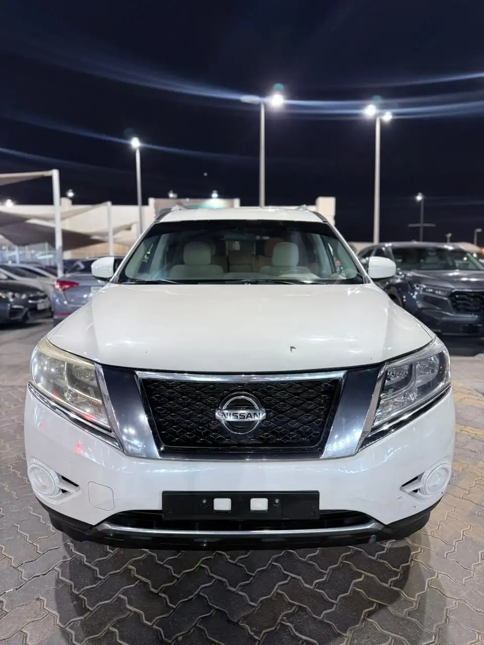 نيسان باثفايندر 2015 33.5L