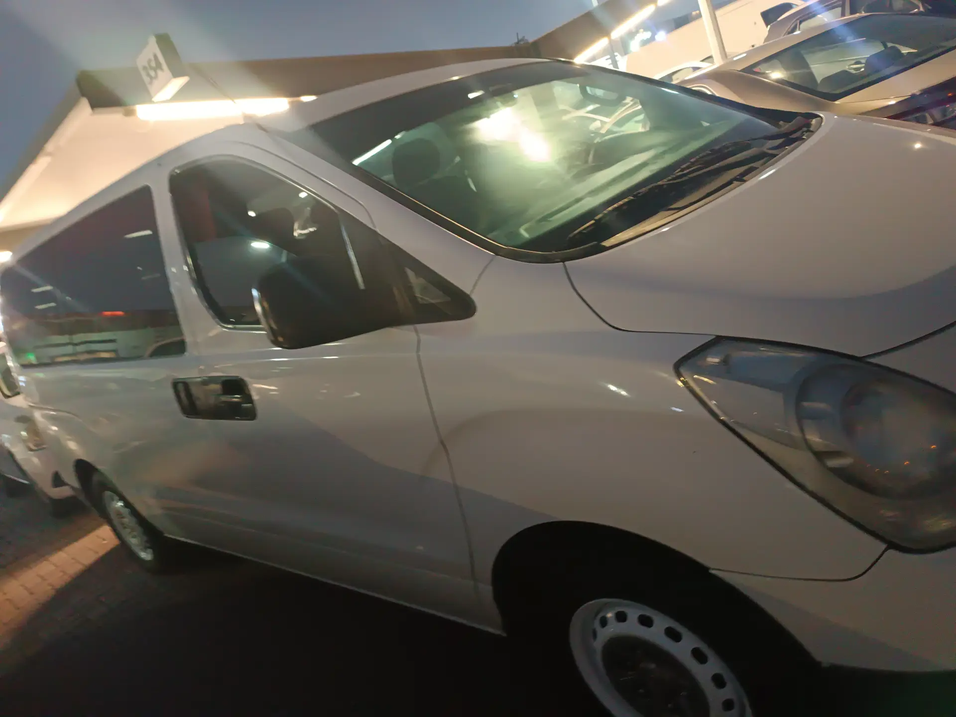 Hyundai H1 2014 2.4L