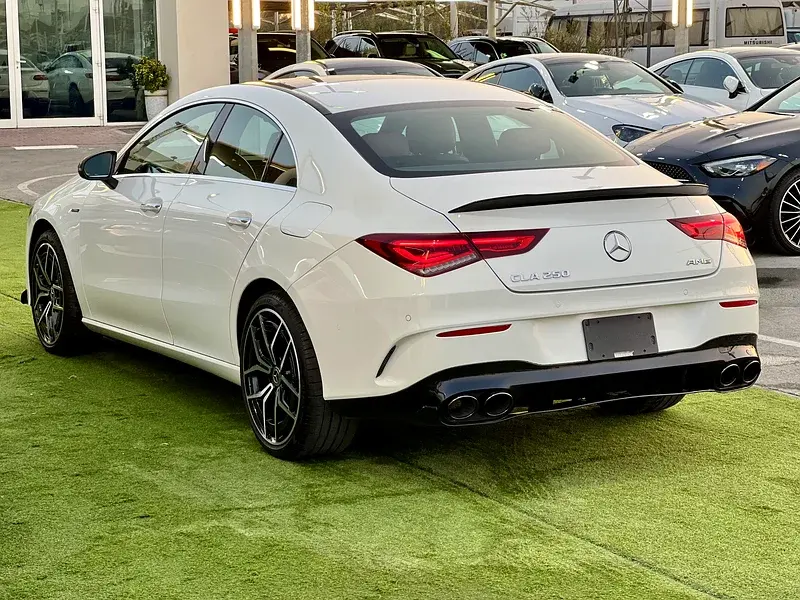 مرسيدس بنز CLA Class 2022 2L