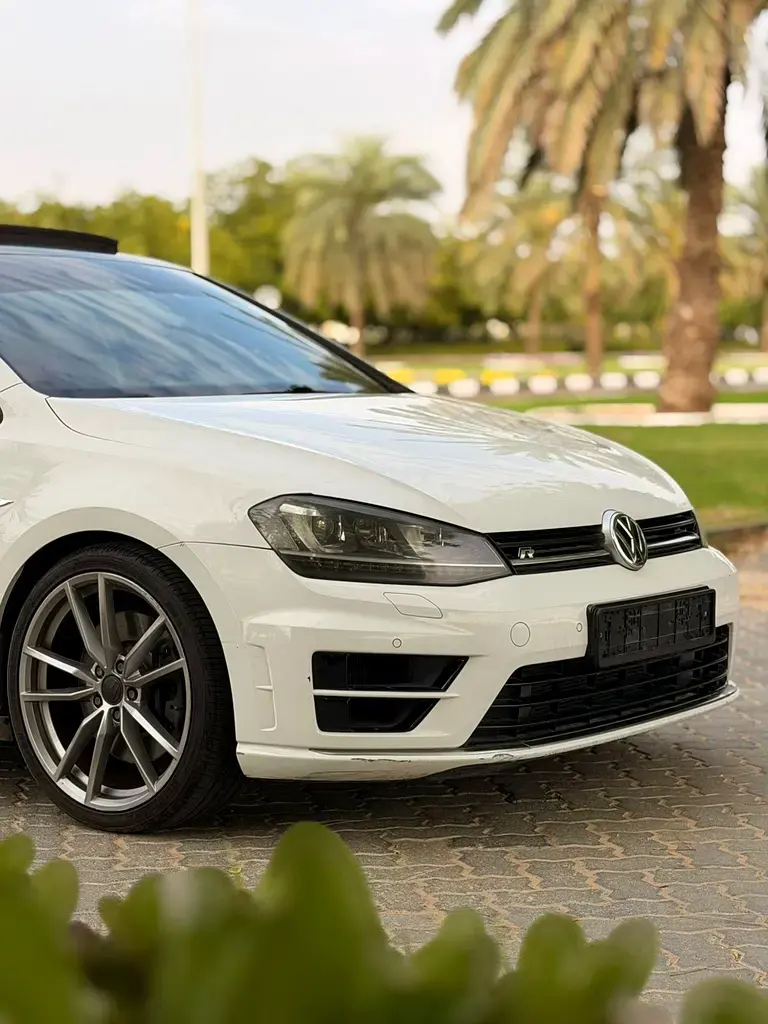 Volkswagen Golf R 2015