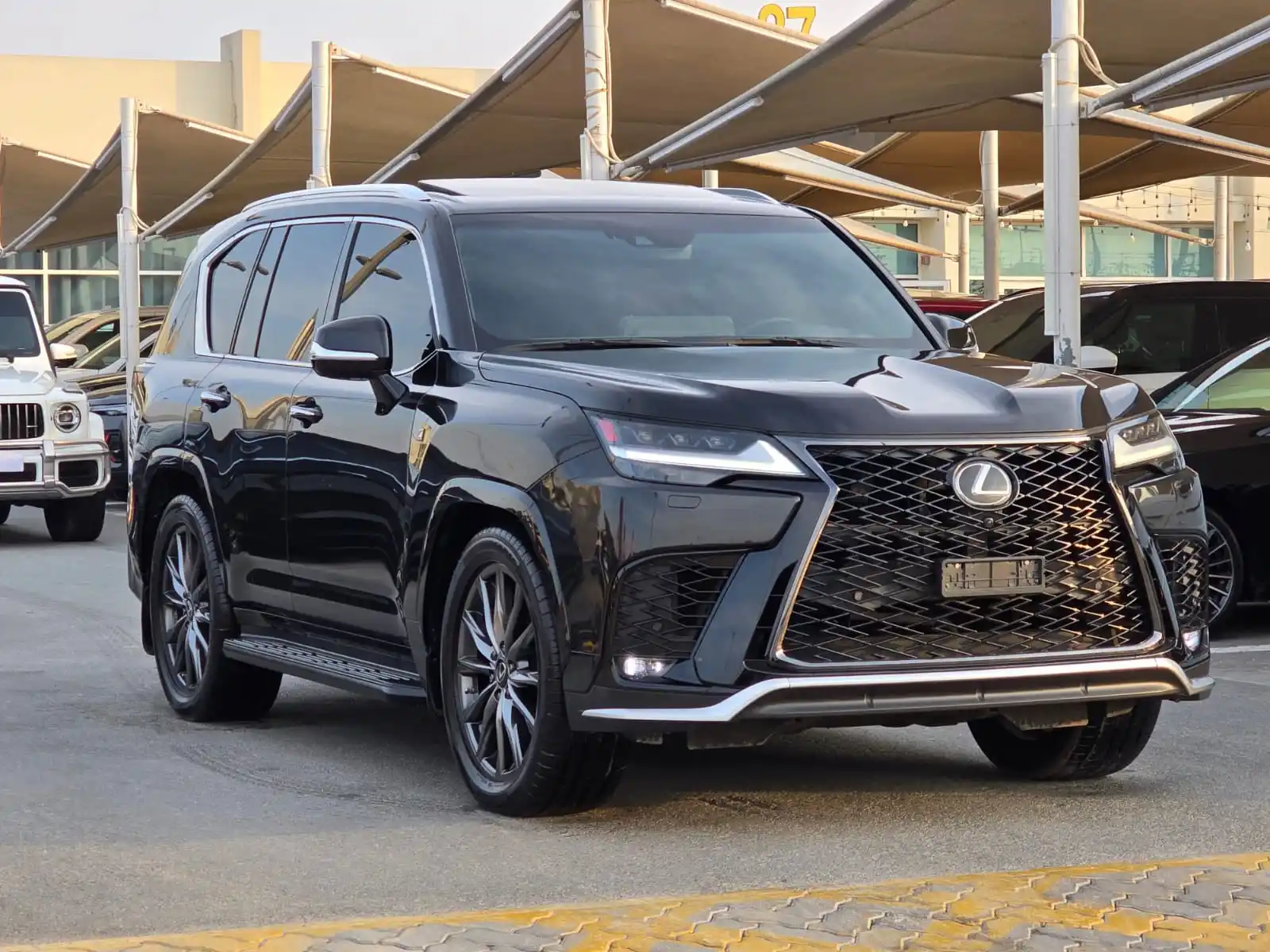 لكزس LS 2022